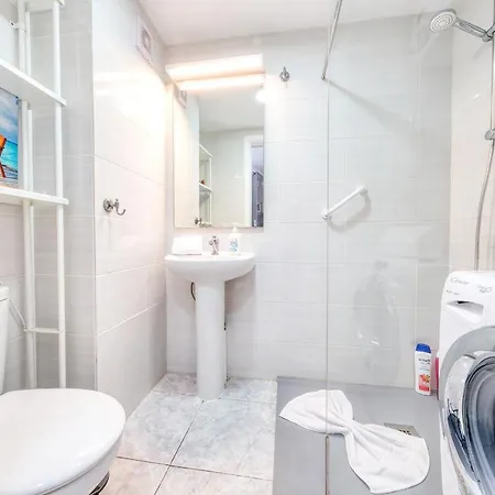 Infinity Ocean - Sea View And Pool - By Lanzarote شقة