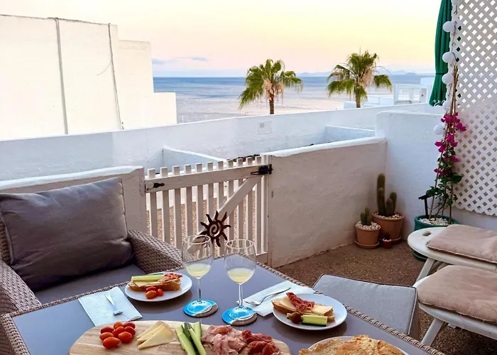 Infinity Ocean - Sea View And Pool - By Lanzarote Апартаменты